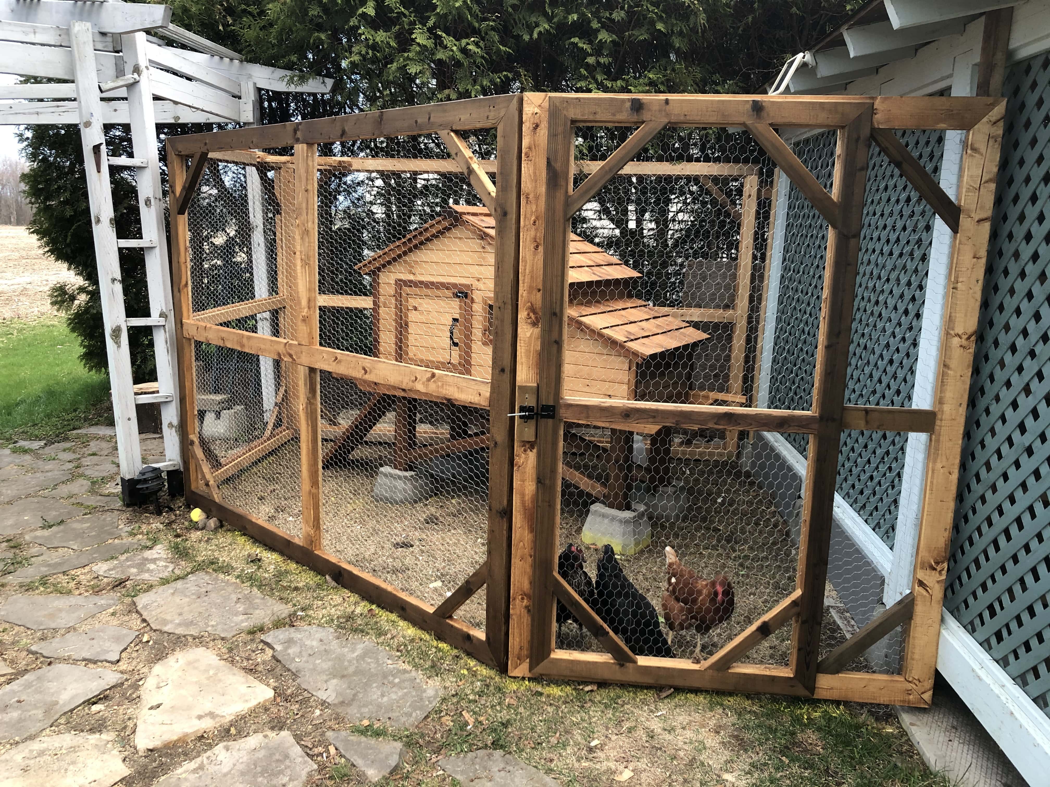 Rénovation extérieure avec terrasse et aménagement paysager